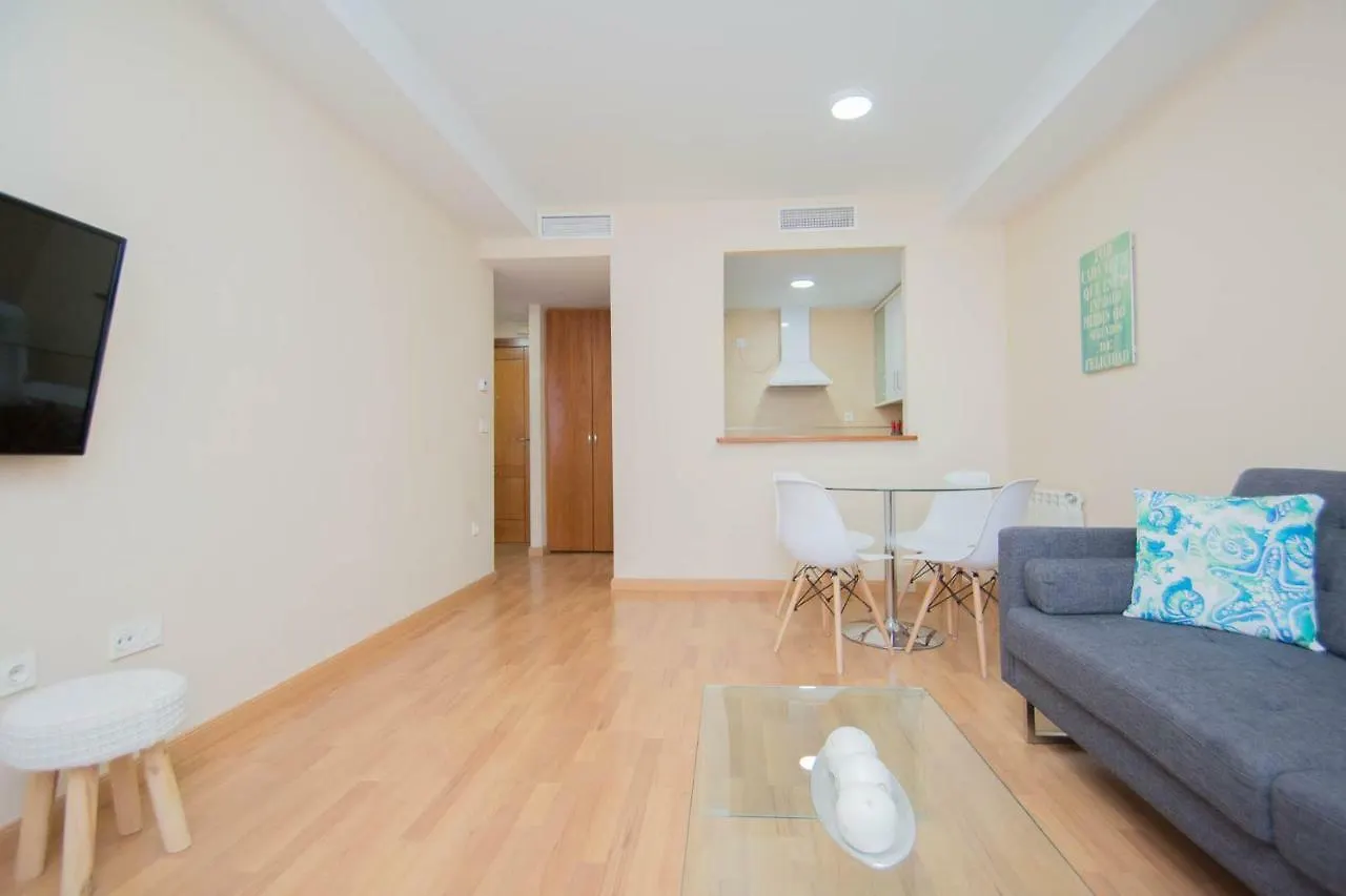 Enjoygranada Emir 3F - Pool, Gym & Free Parking Apartment 0*, Granada Spain
