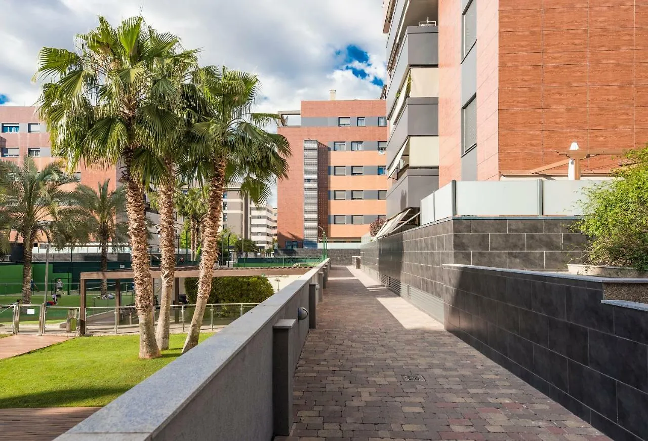 Enjoygranada Emir 3F - Pool, Gym & Free Parking Apartment  Granada